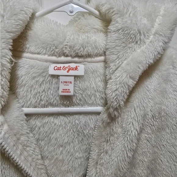 Cat & Jax White Faux Fur Fleece Coat with Sequin Wings and Unicorn Hood - Picture 5 of 5